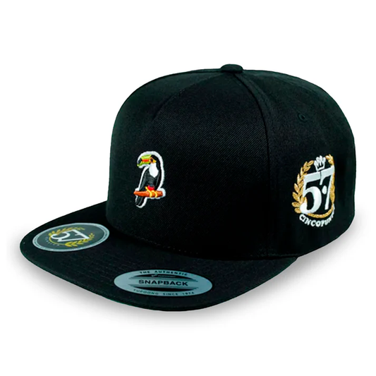 GORRA CINCOPUNTO7 PARCHE TUCÁN BLACK
